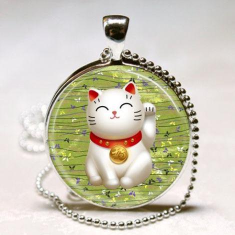 Lucky Cat Necklace Green Maneki Neko Good Luck Charm Japanese Art Pendant